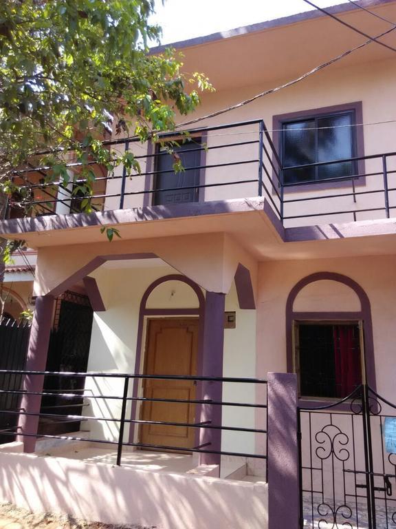 Guitar Home Stays Candolim Exterior foto